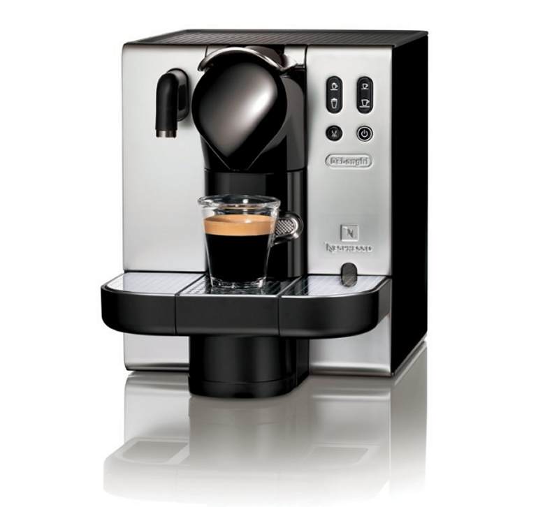 Frontansicht Espressomaschine DeLonghi Latissima EN 680 M